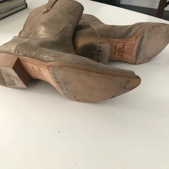 Jimmy Choo gold metallic western boots size 41 - Picture 6 of 6